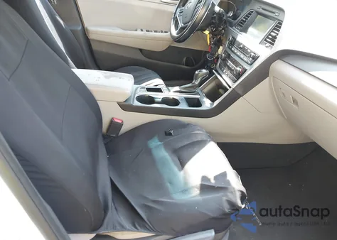 2017 Hyundai Sonata Se z USA, uszkodzony, nr VIN 5NPE24AF7HH484175